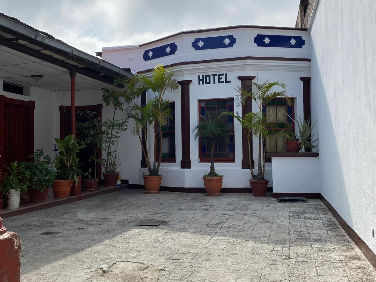 Hotel Malybu Guatemala City Exterior foto